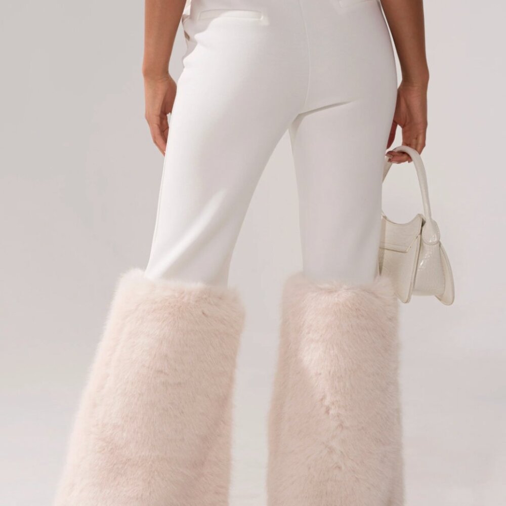 SNOW BUNNY TROUSER PANTS WITH FUR CUFF - NWT -- M